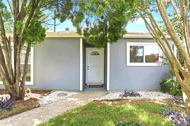 16007 Ridgegreen Drive, Houston, TX 77082