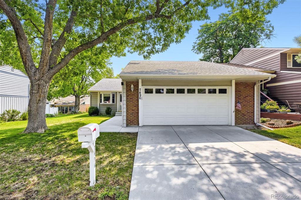 7496 W Cedar Circle, Lakewood, CO 80226