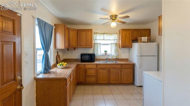 620 William Avenue, Colorado Springs, CO 80905