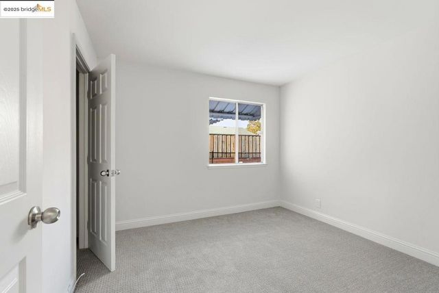 620 Chevy Chase Way, Hayward, CA 94544