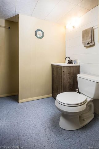 905 Virginia Avenue, Marysville, MI 48040