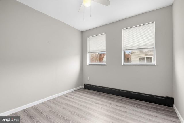 2105 S WOODSTOCK ST, Philadelphia, PA 19145