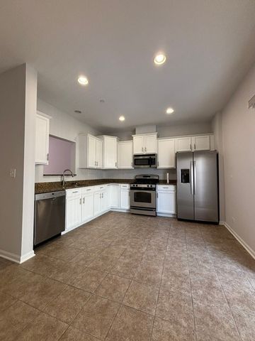 6809 Meadow Lane, Morton Grove, IL 60053