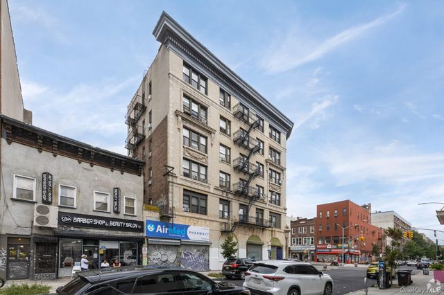 87 Graham Avenue, Brooklyn, NY 11206