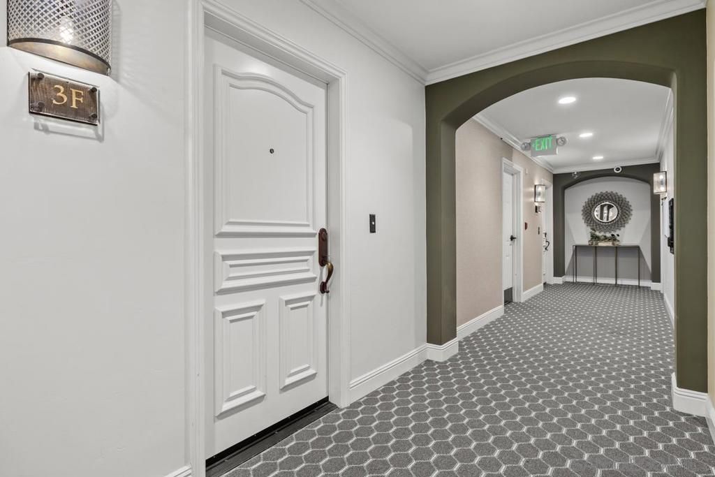 7411 Herschel 3F, La Jolla, CA 92037 — photo 4