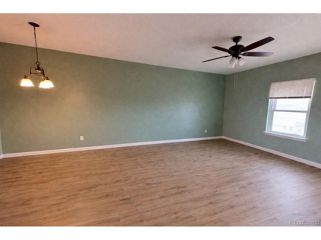 55699 E 31st Ave, Strasburg, CO 80136