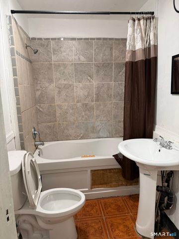 27 Connerton Street, New Britain, CT 06051