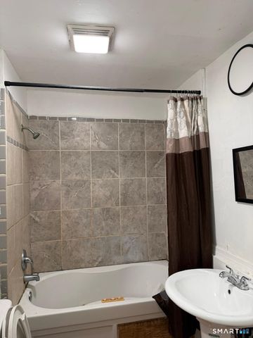 27 Connerton Street, New Britain, CT 06051