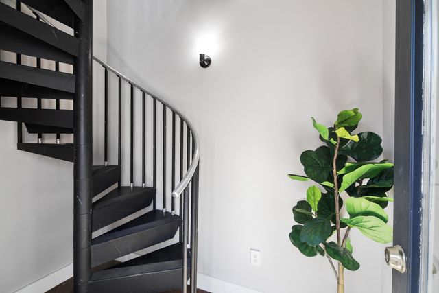 2 Francis Street Unit I, Charleston, SC 29403