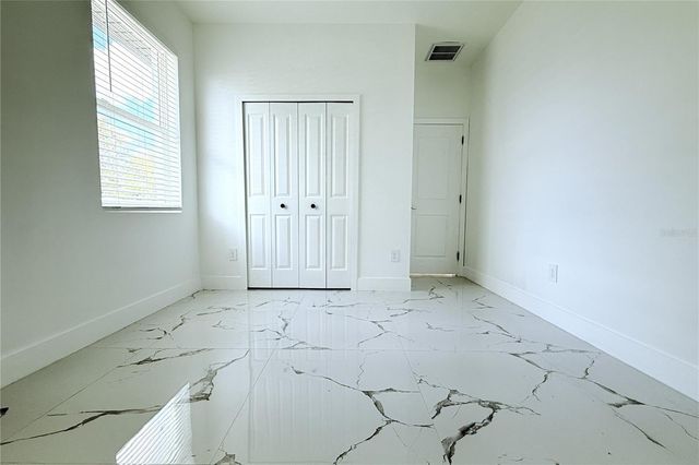 9304 N 18TH STREET, Tampa, FL 33612