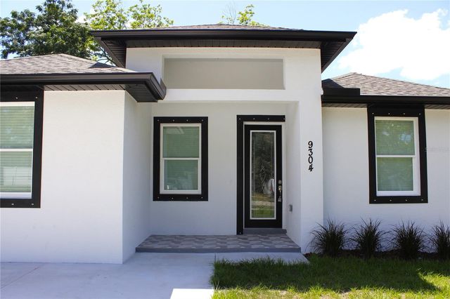 9304 N 18TH STREET, Tampa, FL 33612