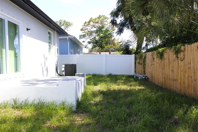 9304 N 18TH STREET, Tampa, FL 33612