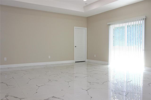 9304 N 18TH STREET, Tampa, FL 33612