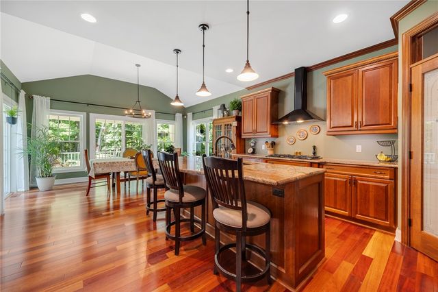 550 West Creek Drive, Webster, NY 14580
