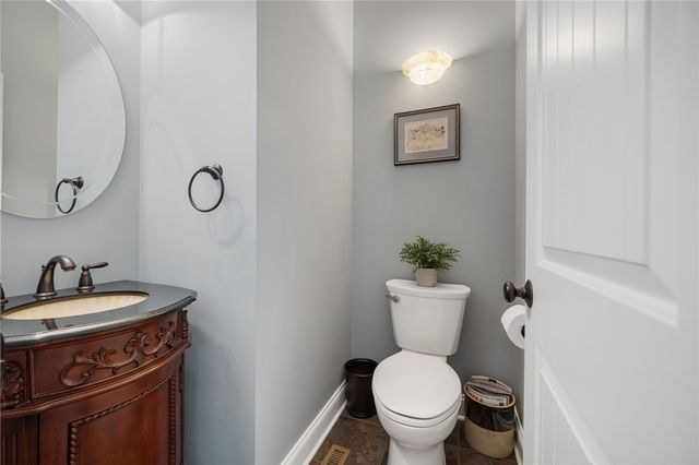 550 West Creek Drive, Webster, NY 14580