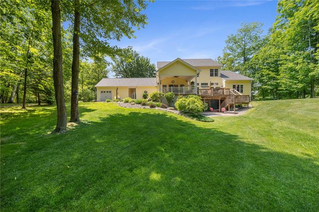 550 West Creek Drive, Webster, NY 14580