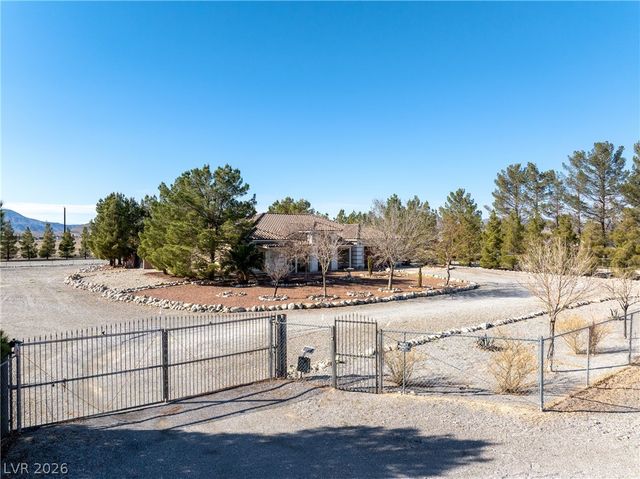 2290 South Murphy Street, Pahrump, NV 89048