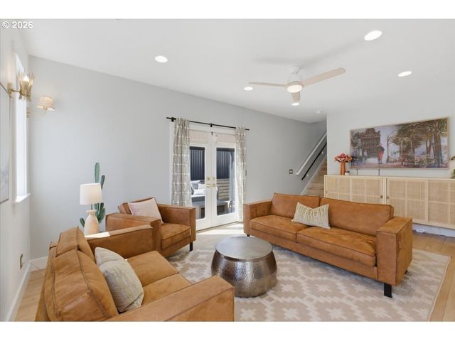 6131 EXODUS St, Salem, OR 97306