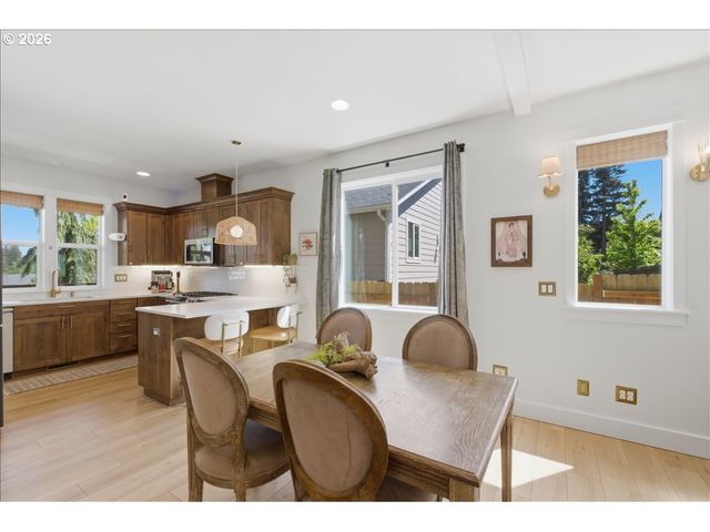 6131 EXODUS St, Salem, OR 97306
