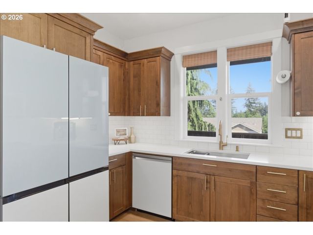 6131 EXODUS St, Salem, OR 97306