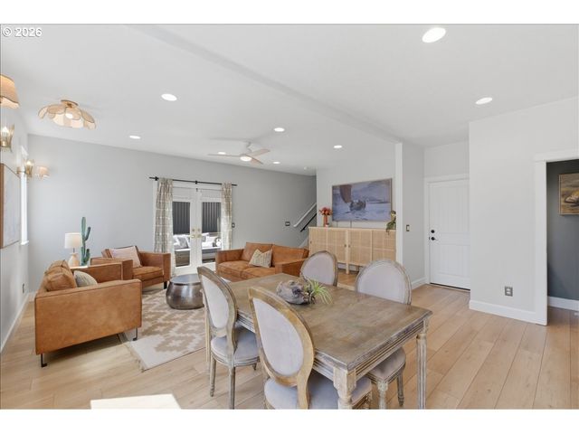 6131 EXODUS St, Salem, OR 97306