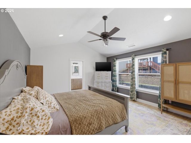 6131 EXODUS St, Salem, OR 97306