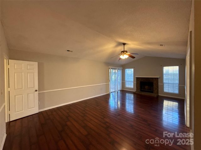 7426 Barn Stone Drive, Charlotte, NC 28227