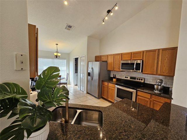 7949 GOLDEN POND CIRCLE, Kissimmee, FL 34747