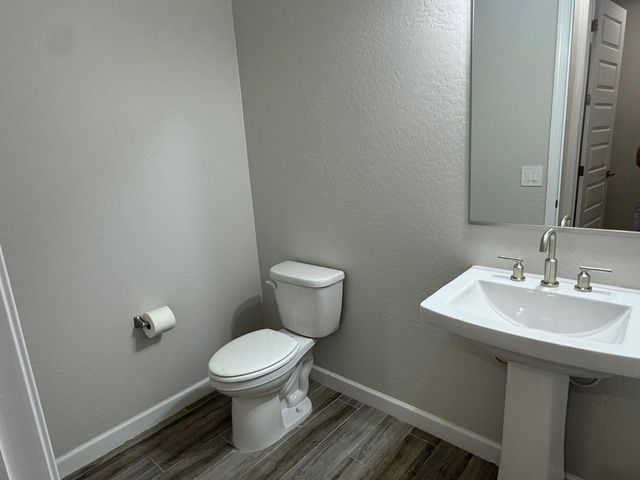 6047 E Sinclair Street, Phoenix, AZ 85054