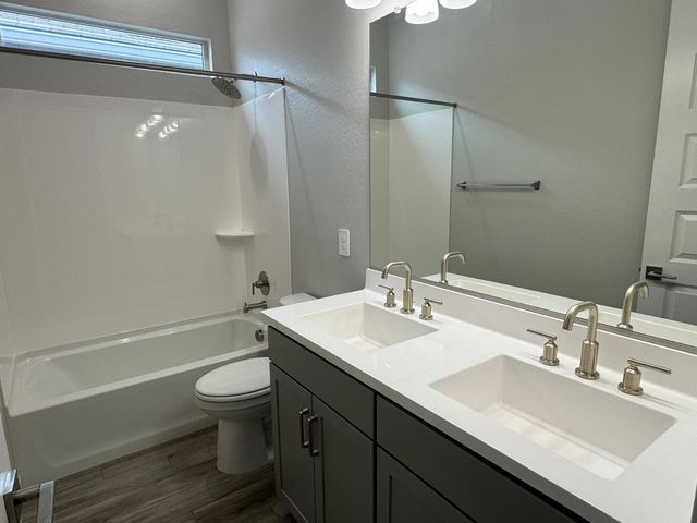 6047 E Sinclair Street, Phoenix, AZ 85054