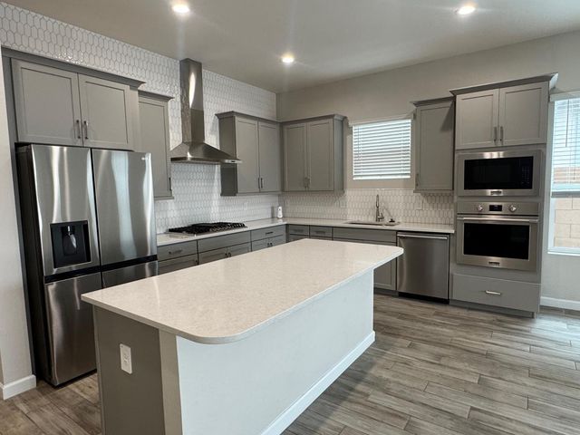 6047 E Sinclair Street, Phoenix, AZ 85054