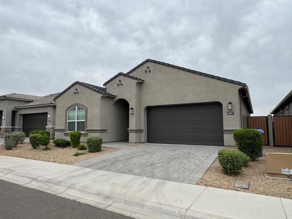 6047 E Sinclair Street, Phoenix, AZ 85054