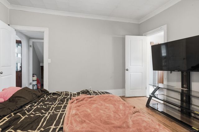 23451 E Scott Boulevard, Clinton Twp, MI 48036