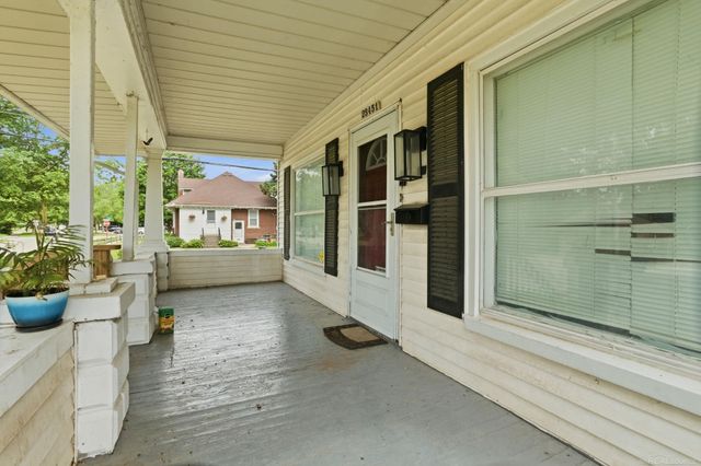 23451 E Scott Boulevard, Clinton Twp, MI 48036