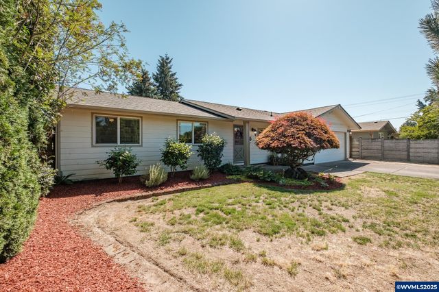 4512 Herrin Rd NE, Salem, OR 97305