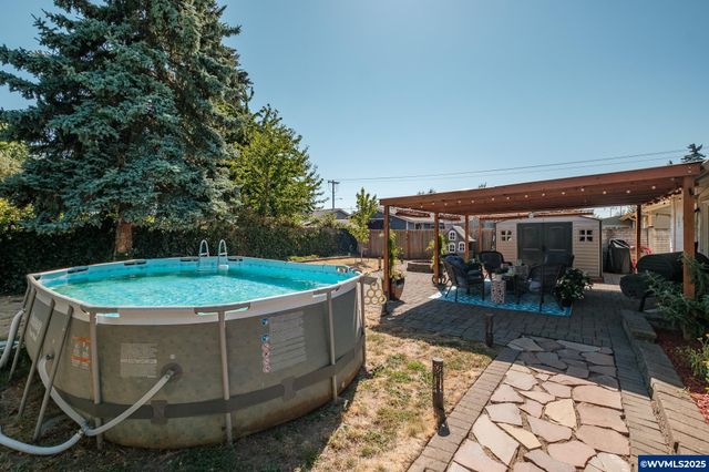 4512 Herrin Rd NE, Salem, OR 97305