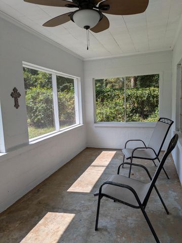 522 Jones, Columbia, MS 39429