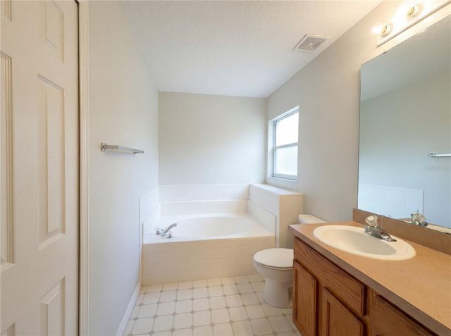 1021 DEKLEVA DRIVE, Apopka, FL 32712