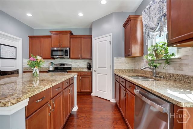 821 Garden Hills Loop, Richmond Hill, GA 31324