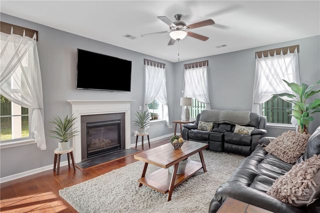 821 Garden Hills Loop, Richmond Hill, GA 31324