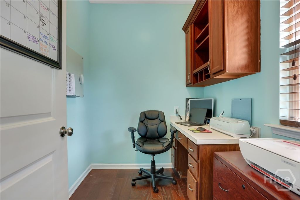 Image 13 of property listing at 821 Garden Hills Loop, Richmond Hill, GA 31324