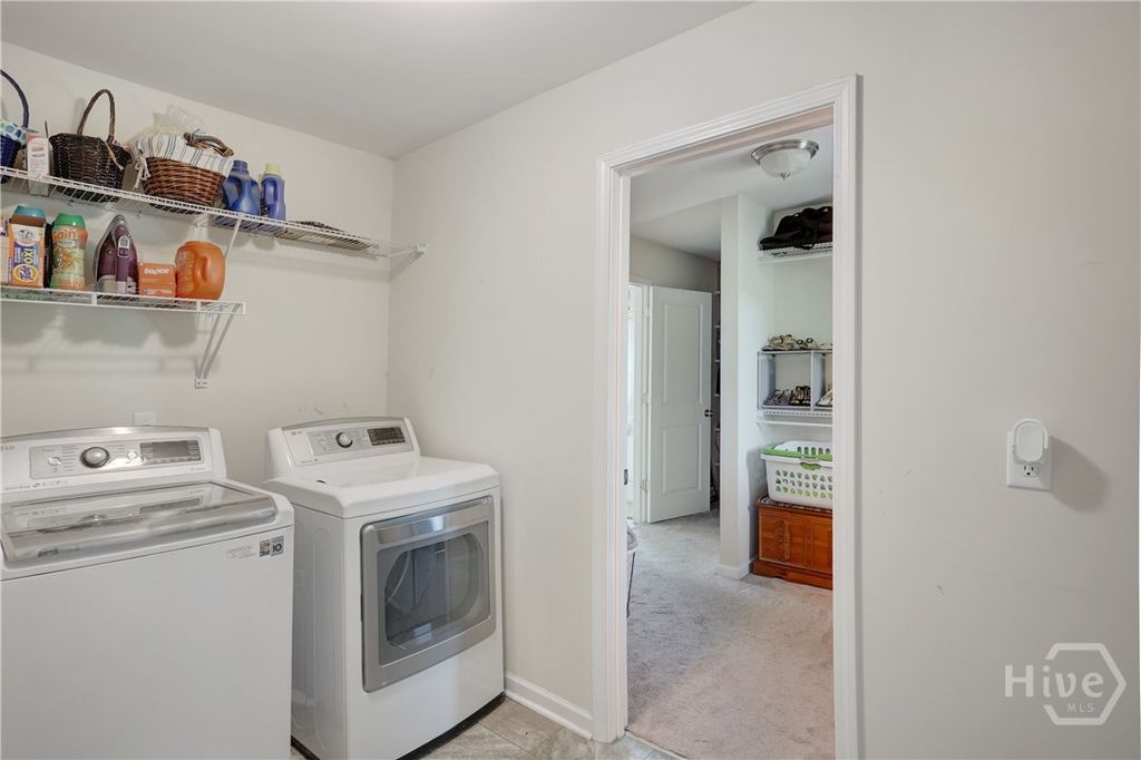 Image 34 of property listing at 821 Garden Hills Loop, Richmond Hill, GA 31324