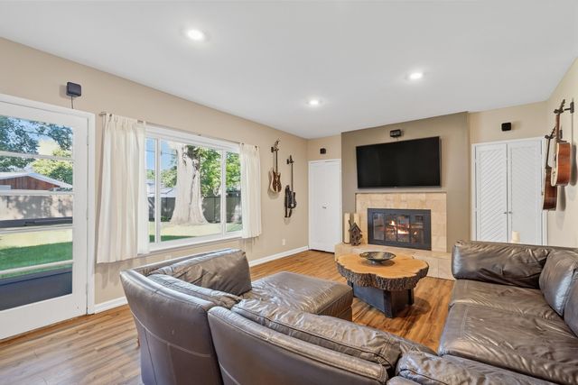 16759 Timberview Drive, Clinton Twp, MI 48036