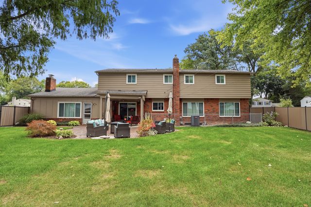 16759 Timberview Drive, Clinton Twp, MI 48036