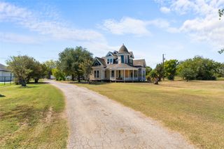 1724 Zagota Crossing Road, Terrell, TX 75161