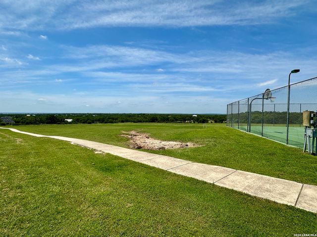 118 WESTIN HLS, New Braunfels, TX 78132
