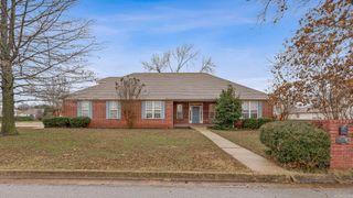1010 Brownstone Drive, Jonesboro, AR 72404
