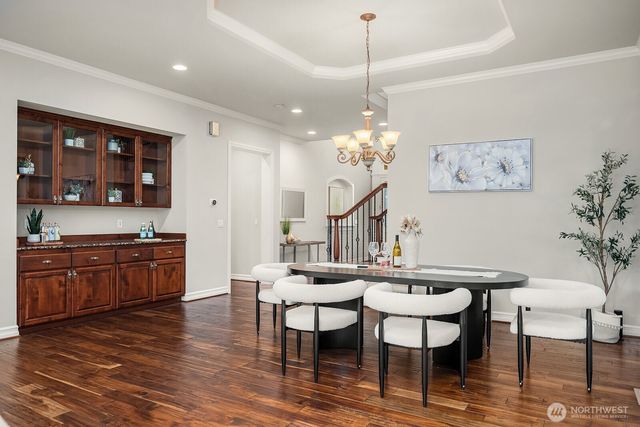2098 211th Place SE, Sammamish, WA 98075