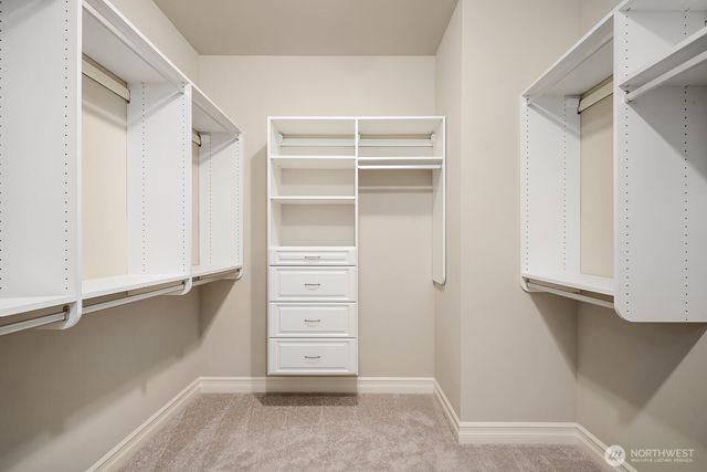 2098 211th Place SE, Sammamish, WA 98075