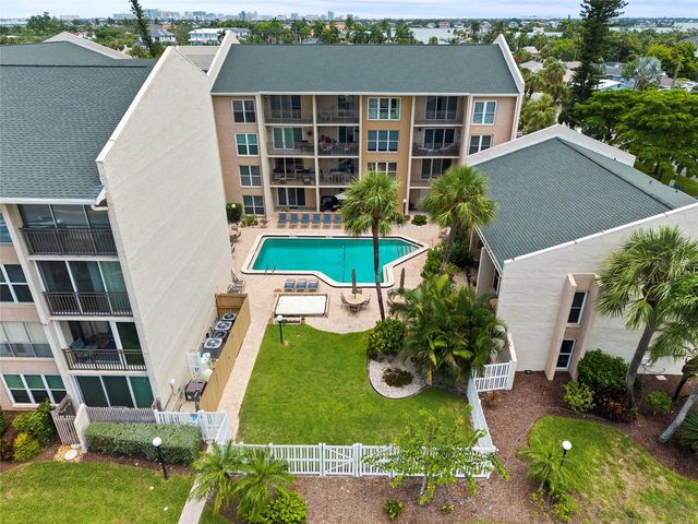 845 BENJAMIN FRANKLIN DRIVE 101, Sarasota, FL 34236
